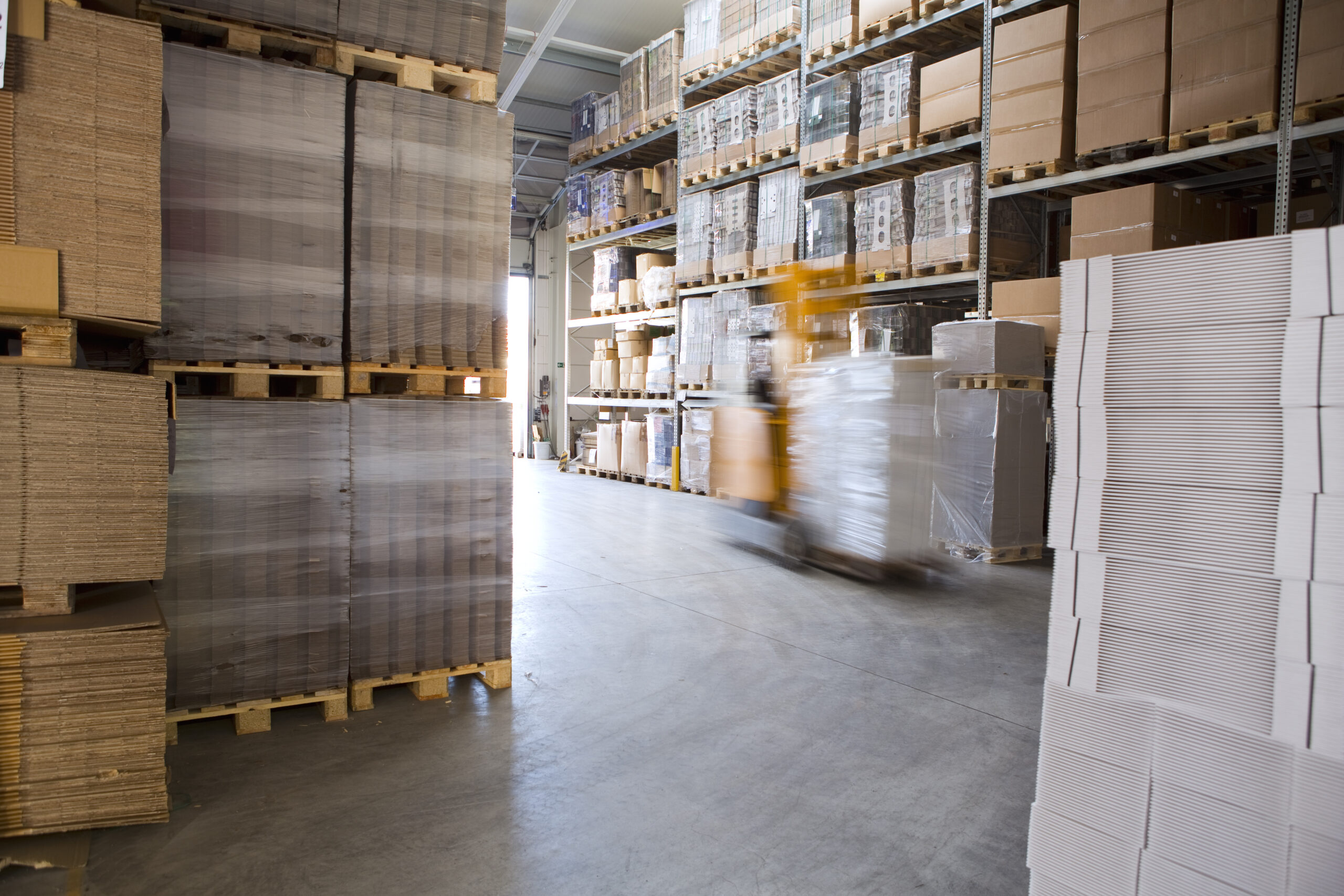 Storage vs warehousing