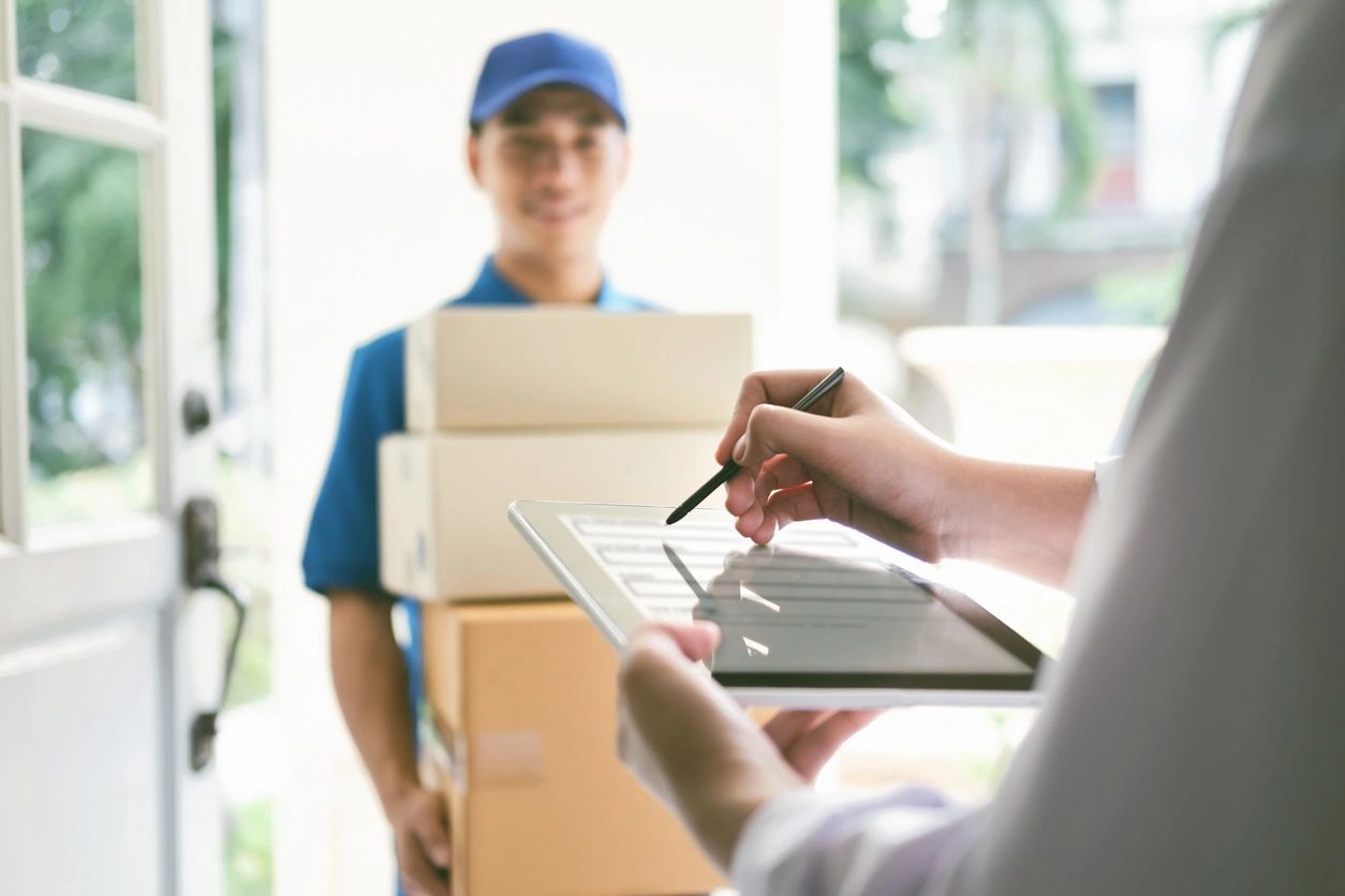 Same-Day Delivery Logistics: Tips for a Smooth Process