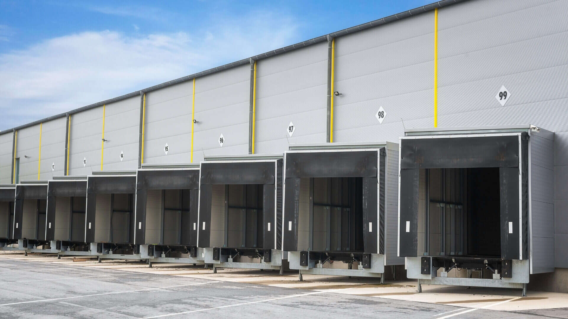 cross-dock logistics
